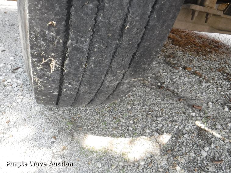 image for item K5892 2002 Freightliner FS65 Thomas school bus