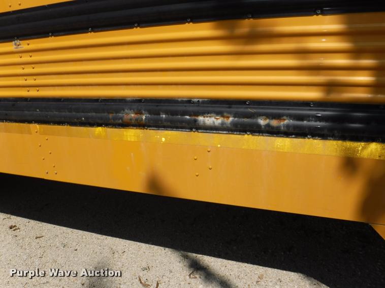 image for item K5892 2002 Freightliner FS65 Thomas school bus