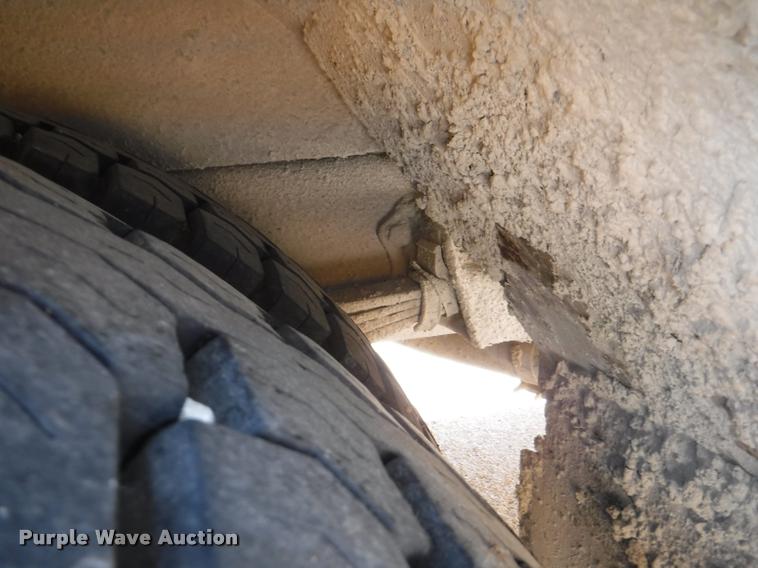 image for item K5892 2002 Freightliner FS65 Thomas school bus