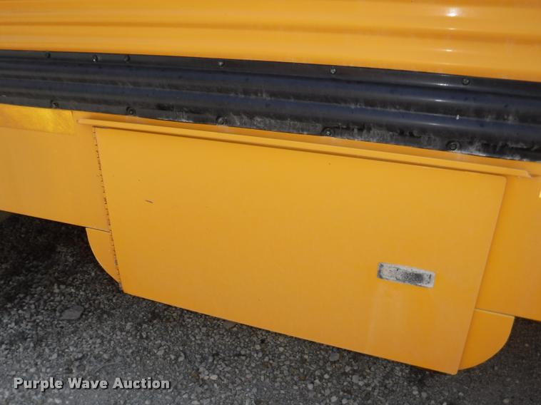 image for item K5892 2002 Freightliner FS65 Thomas school bus