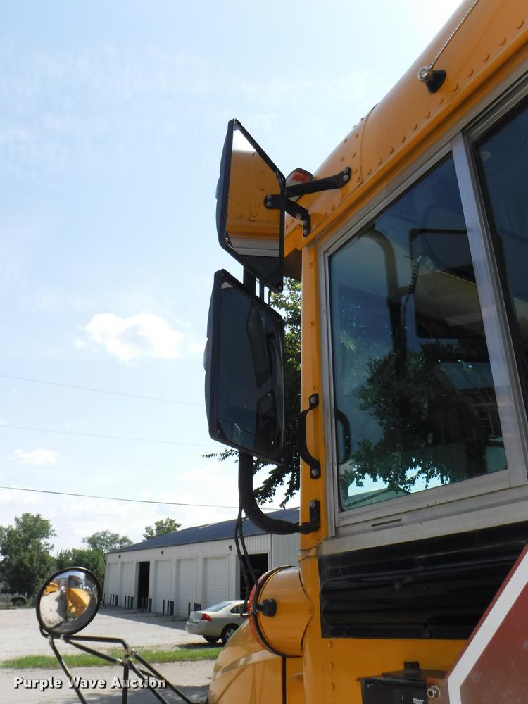 image for item K5892 2002 Freightliner FS65 Thomas school bus