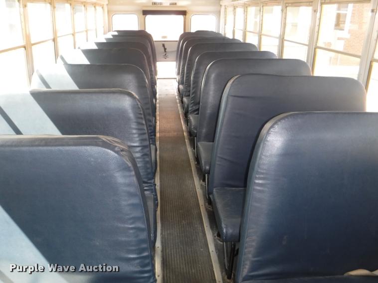 image for item K5892 2002 Freightliner FS65 Thomas school bus