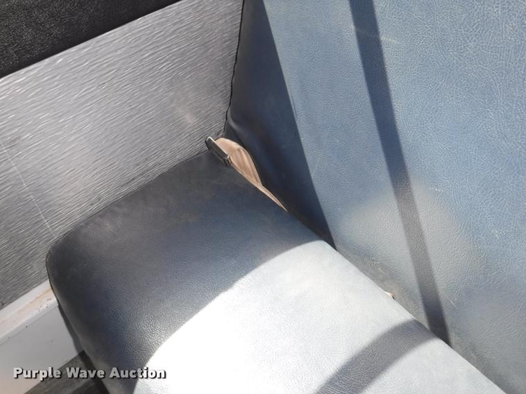 image for item K5892 2002 Freightliner FS65 Thomas school bus