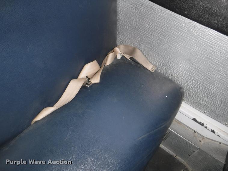 image for item K5892 2002 Freightliner FS65 Thomas school bus