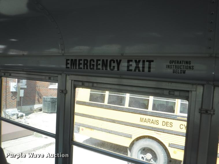 image for item K5892 2002 Freightliner FS65 Thomas school bus