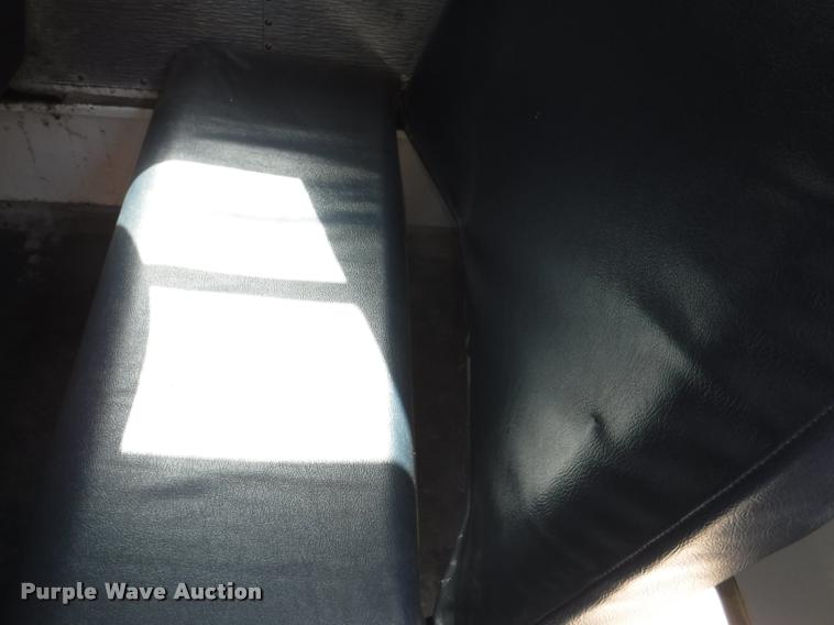 image for item K5892 2002 Freightliner FS65 Thomas school bus