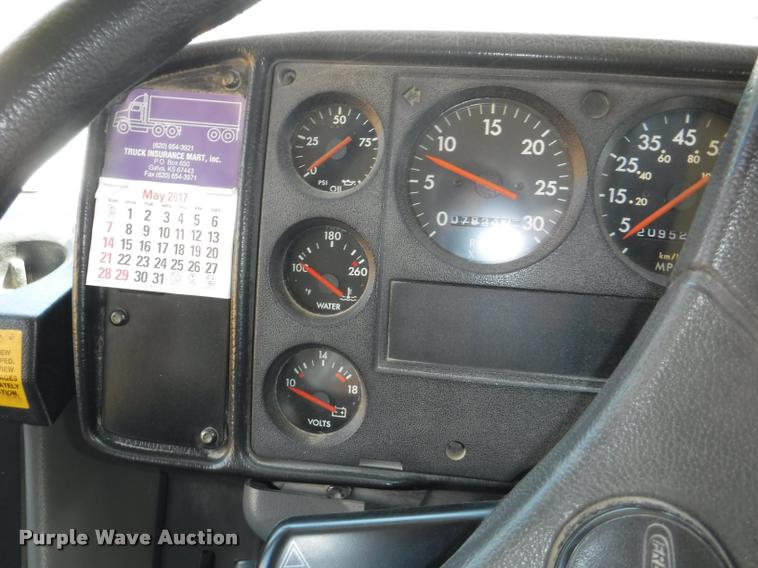 image for item K5892 2002 Freightliner FS65 Thomas school bus