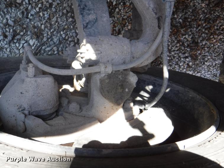 image for item K5892 2002 Freightliner FS65 Thomas school bus