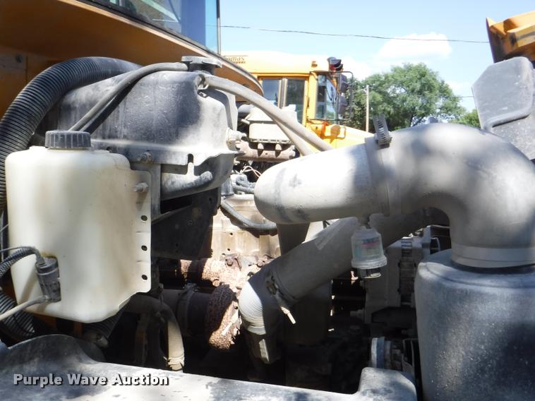 image for item K5892 2002 Freightliner FS65 Thomas school bus