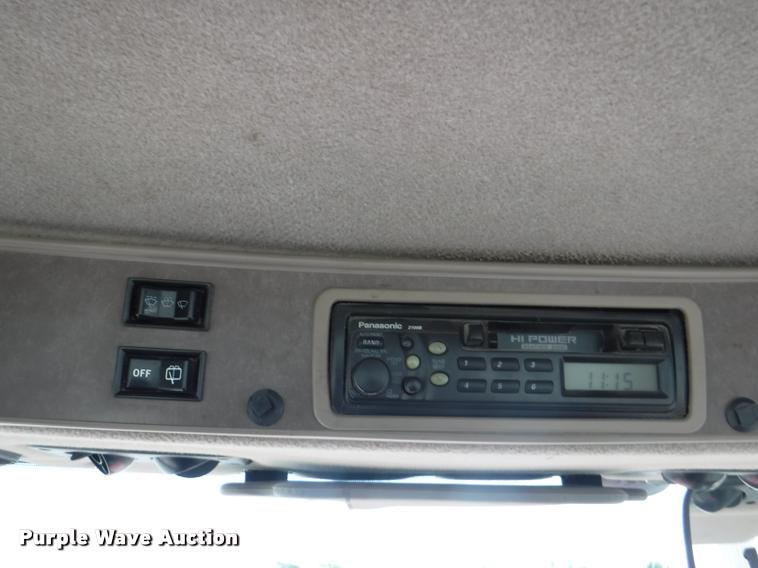 image for item K5900 2008 Kubota M108X 4WD tractor