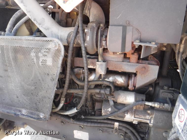 image for item K5900 2008 Kubota M108X 4WD tractor