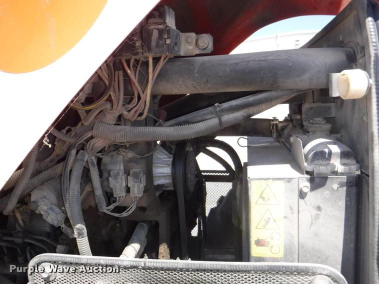 image for item K5900 2008 Kubota M108X 4WD tractor