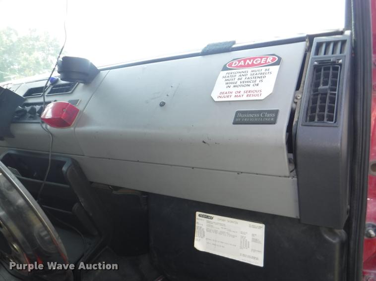 image for item K5902 1996 Freightliner FL70 C153042S fire truck