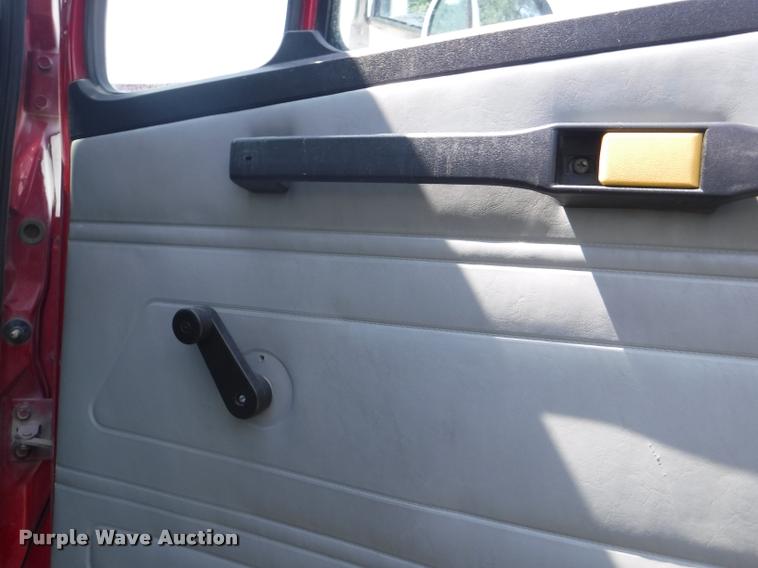 image for item K5902 1996 Freightliner FL70 C153042S fire truck