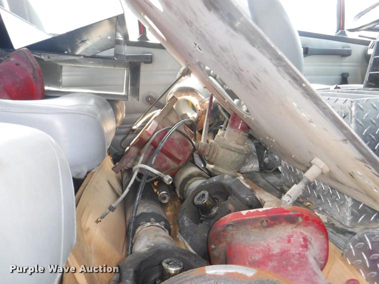 image for item K5902 1996 Freightliner FL70 C153042S fire truck