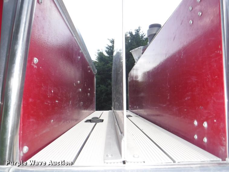 image for item K5902 1996 Freightliner FL70 C153042S fire truck