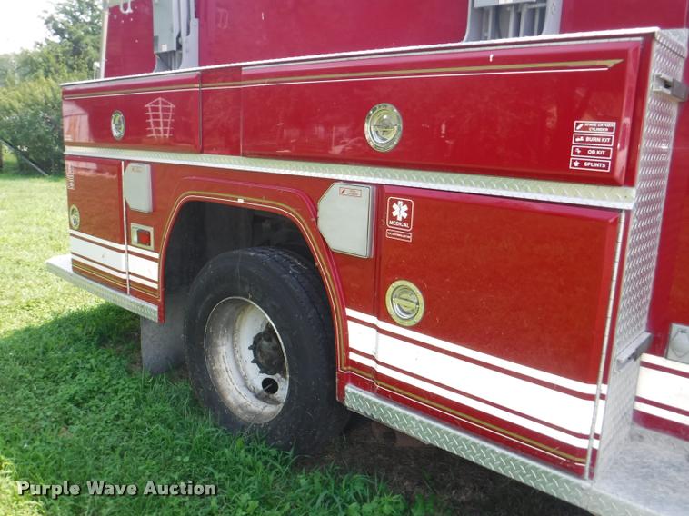 image for item K5902 1996 Freightliner FL70 C153042S fire truck
