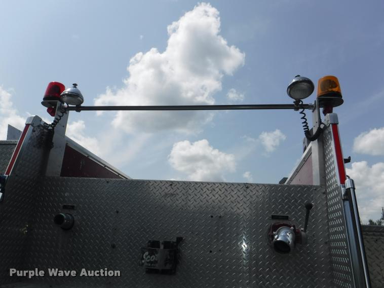 image for item K5902 1996 Freightliner FL70 C153042S fire truck