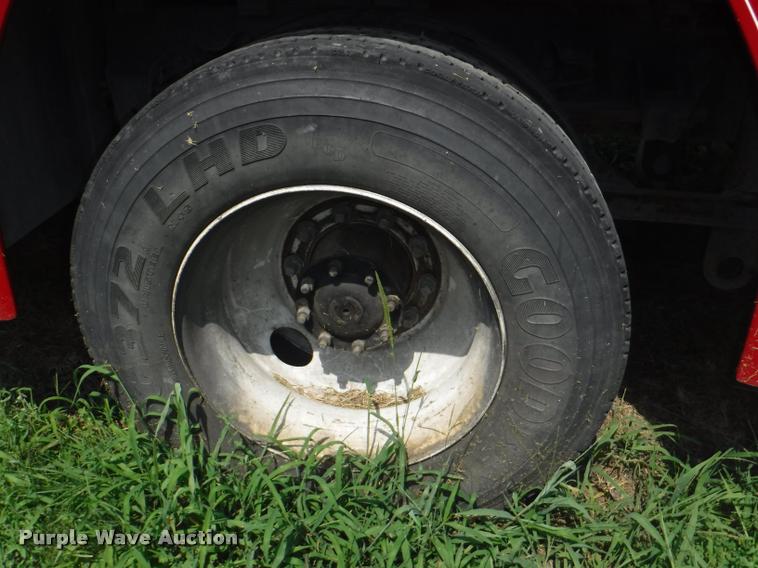 image for item K5902 1996 Freightliner FL70 C153042S fire truck