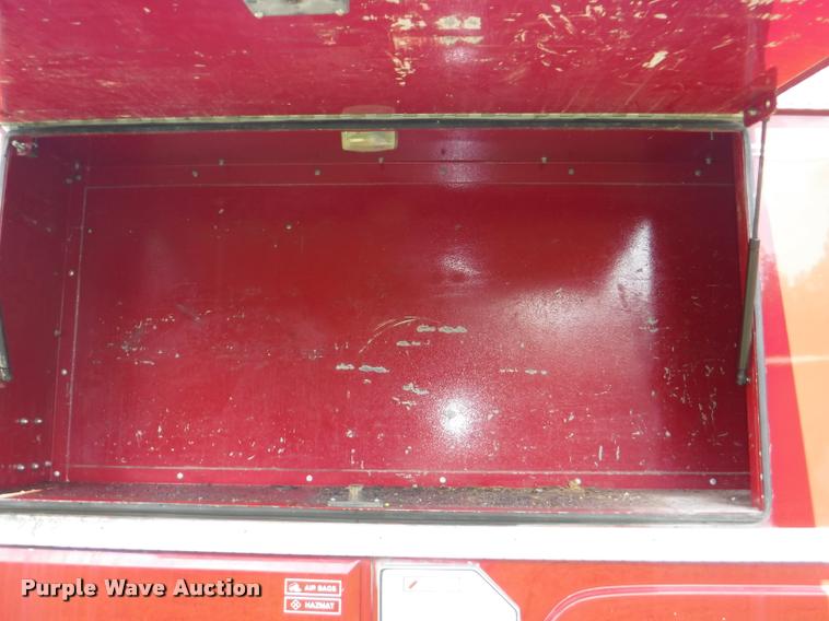 image for item K5902 1996 Freightliner FL70 C153042S fire truck