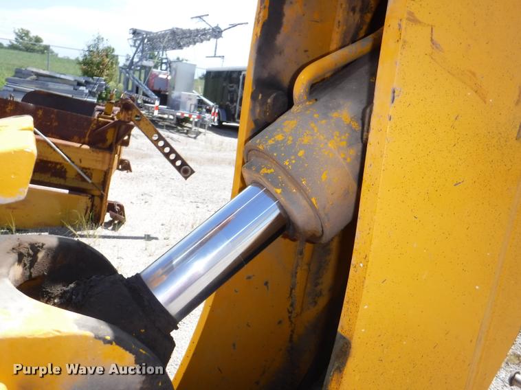 image for item K5903 JCB 215S backhoe