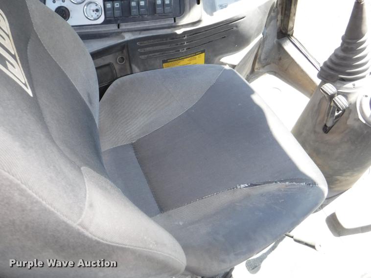 image for item K5903 JCB 215S backhoe