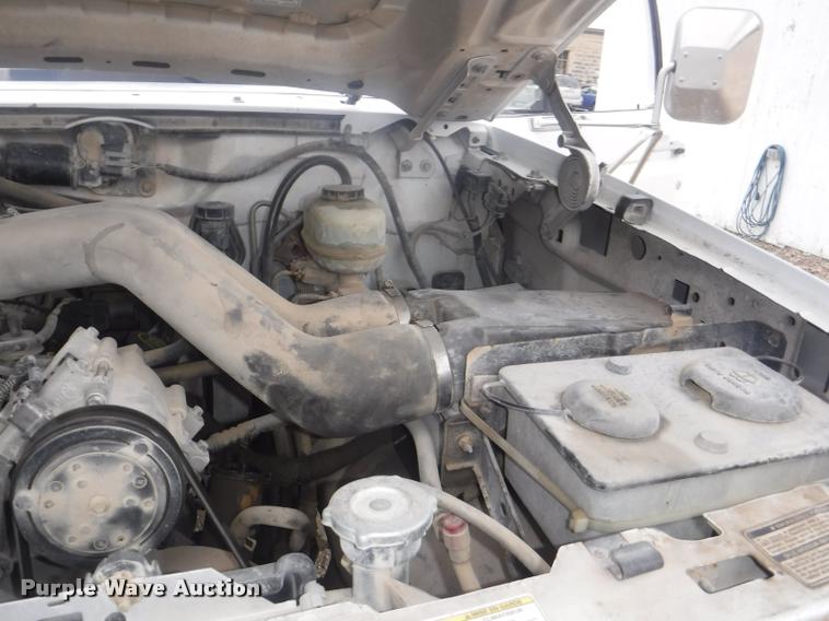 image for item K5906 1997 Ford F450 Super Duty XL utility truck