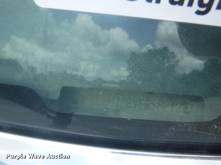 image for item K5906 1997 Ford F450 Super Duty XL utility truck