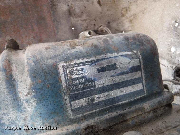 image for item K5910 1973 Ford F700 oil distributor truck