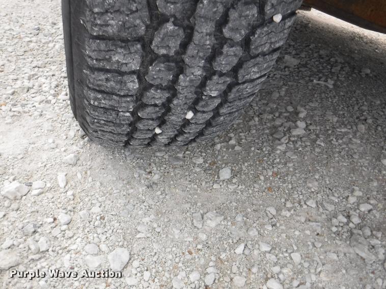 image for item K5922 1992 Ford Club Wagon van