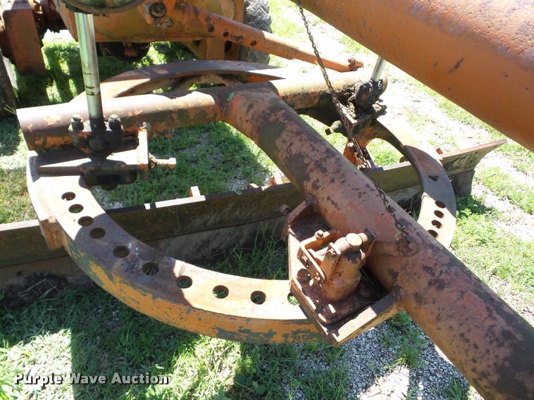 image for item K6411 Allis Chalmers D rigid frame motor grader