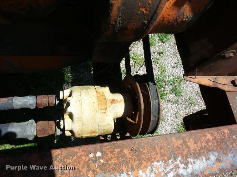 image for item K6411 Allis Chalmers D rigid frame motor grader