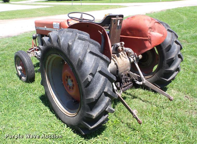 image for item K6412 Massey-Ferguson 135 tractor