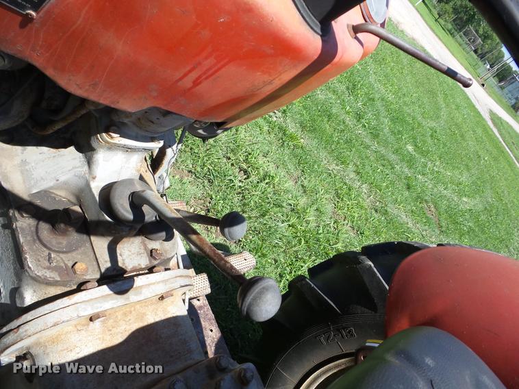 image for item K6412 Massey-Ferguson 135 tractor