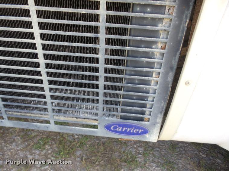 image for item K6434 2005 Ford Econoline E450 shuttle bus