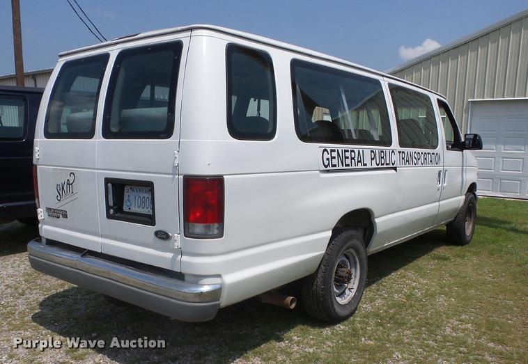image for item K6436 1998 Ford Club Wagon E350 XL Super van