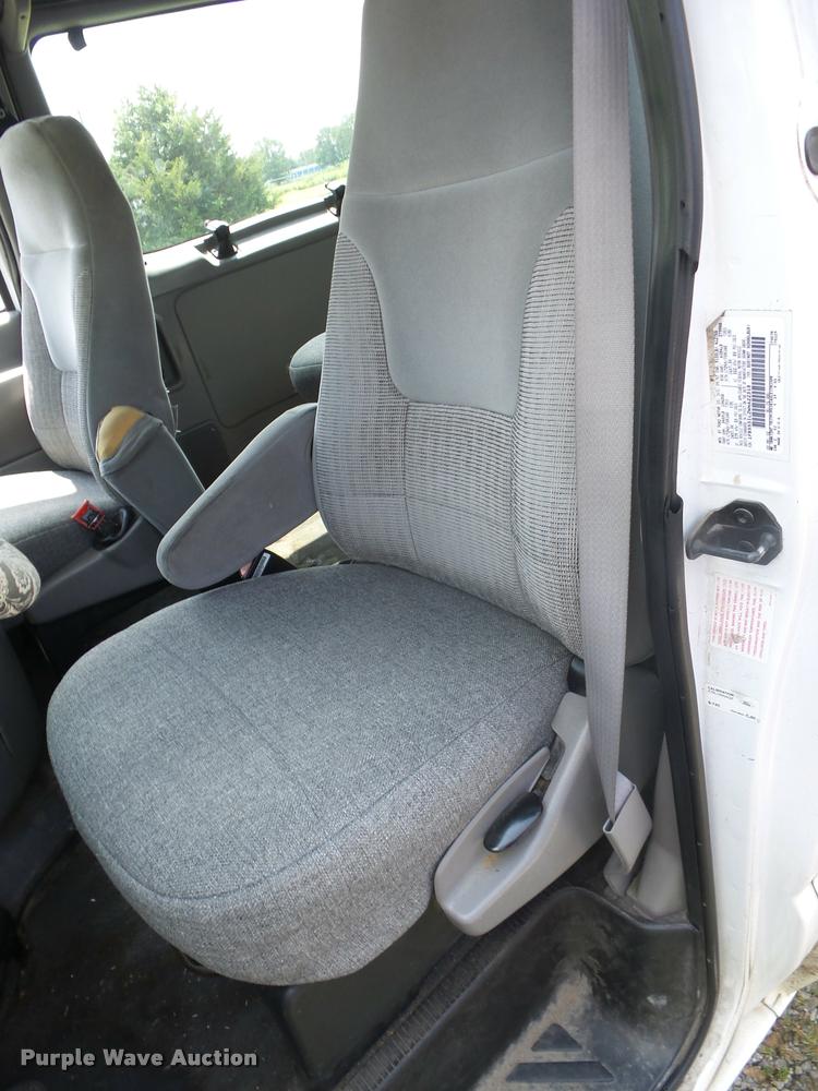 image for item K6436 1998 Ford Club Wagon E350 XL Super van