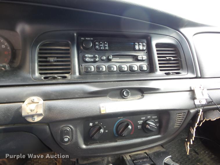 image for item K6438 2006 Ford Crown Victoria Police Interceptor