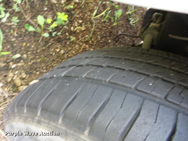 image for item K6439 2005 Ford Crown Victoria Police Interceptor