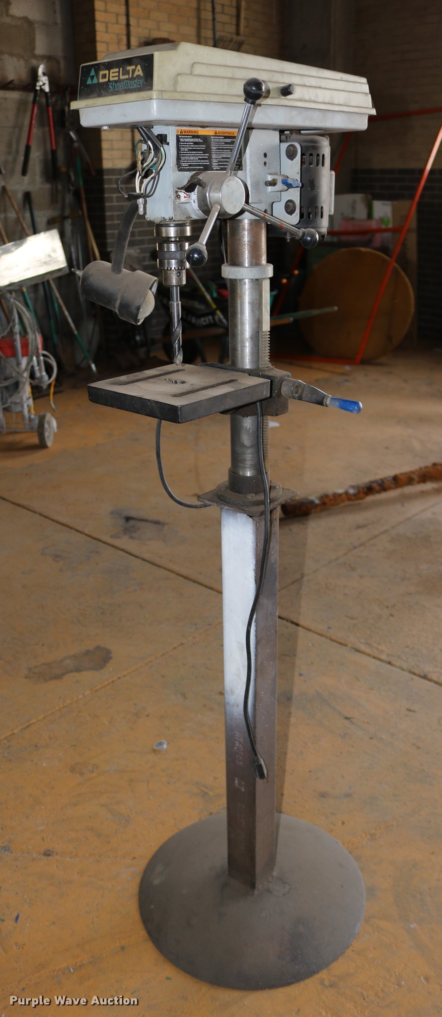 Delta DP200 shopmaster 10" drill press in Kanopolis, KS Item DM9298