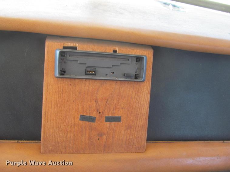 image for item DA1012 1973 Winnebago Brave RV