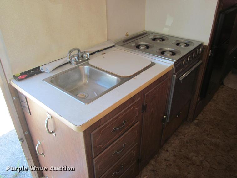 image for item DA1012 1973 Winnebago Brave RV