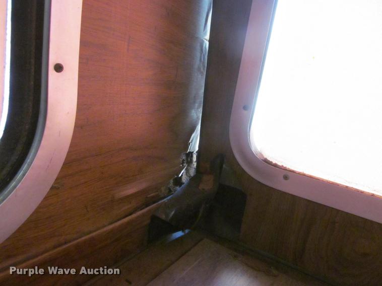 image for item DA1012 1973 Winnebago Brave RV