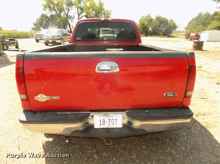 image for item DA3085 1999 Ford F350 Super Duty Lariat King Ranch Crew Cab pickup truck