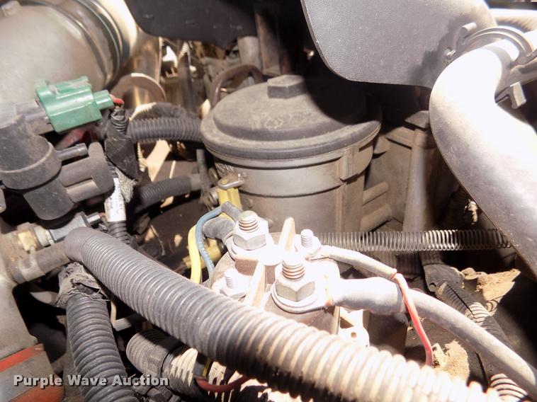 image for item DA3085 1999 Ford F350 Super Duty Lariat King Ranch Crew Cab pickup truck