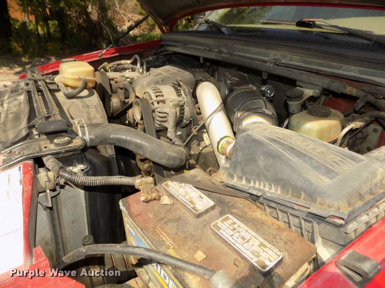 image for item DA3085 1999 Ford F350 Super Duty Lariat King Ranch Crew Cab pickup truck