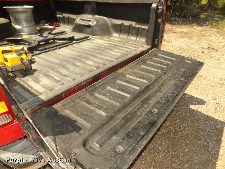 image for item DA3085 1999 Ford F350 Super Duty Lariat King Ranch Crew Cab pickup truck