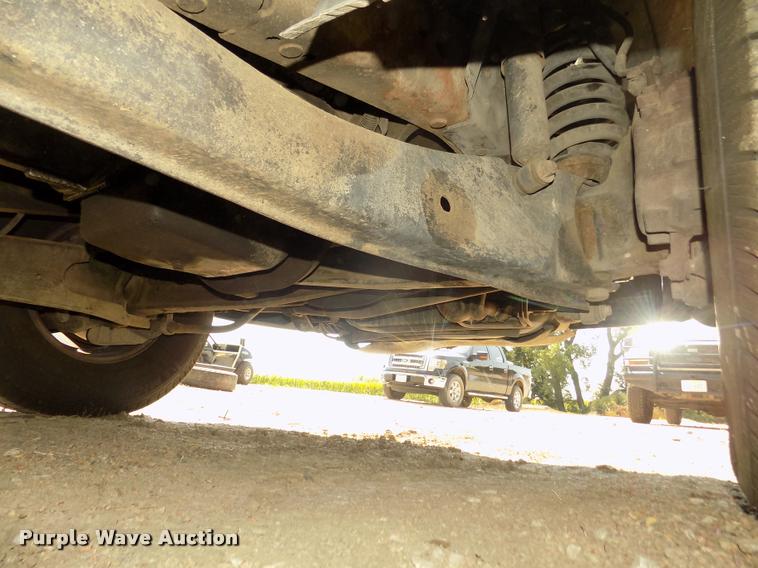 image for item DA3085 1999 Ford F350 Super Duty Lariat King Ranch Crew Cab pickup truck