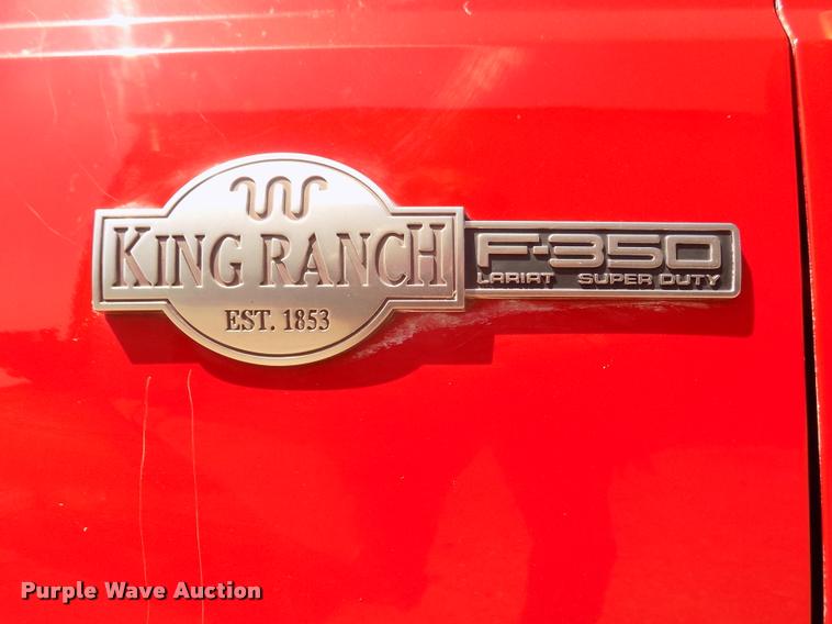 image for item DA3085 1999 Ford F350 Super Duty Lariat King Ranch Crew Cab pickup truck