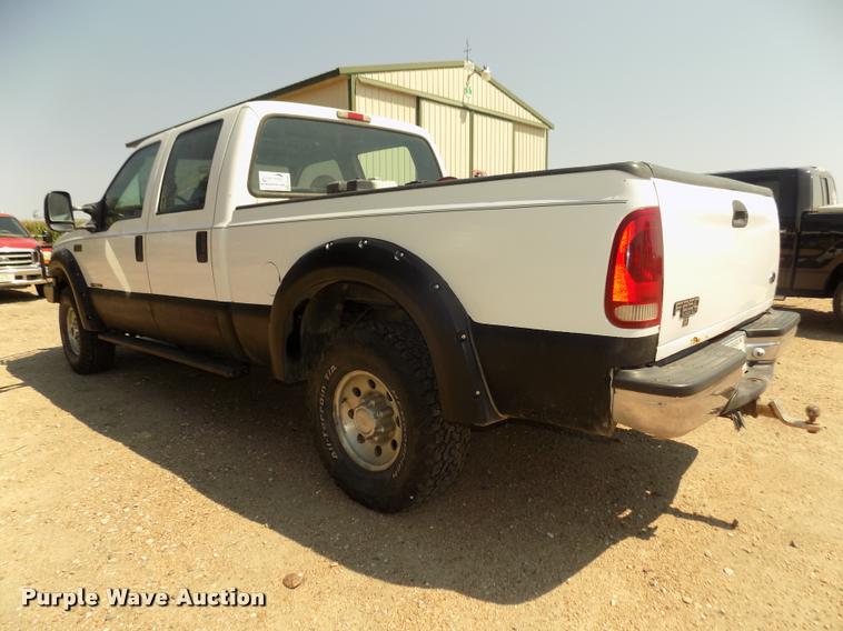 image for item DA3086 2000 Ford F250 Super Duty XLT Crew Cab pickup truck